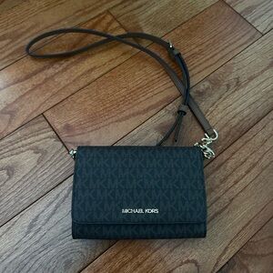 New Michael Kors Cross Body Bag